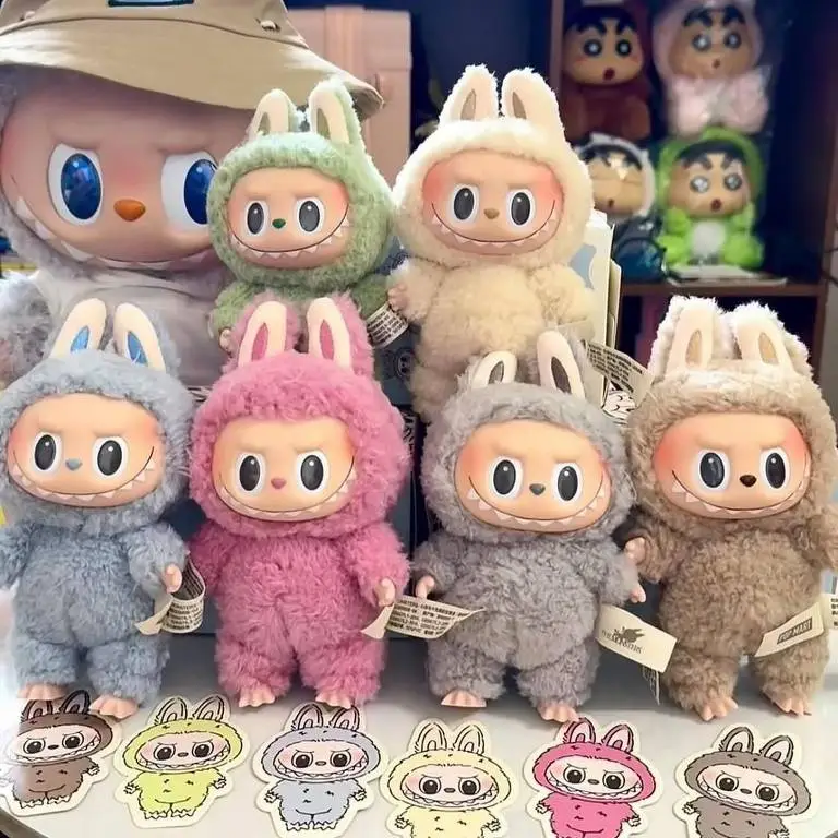 [Boneco Labubu original em diferentes cores...]